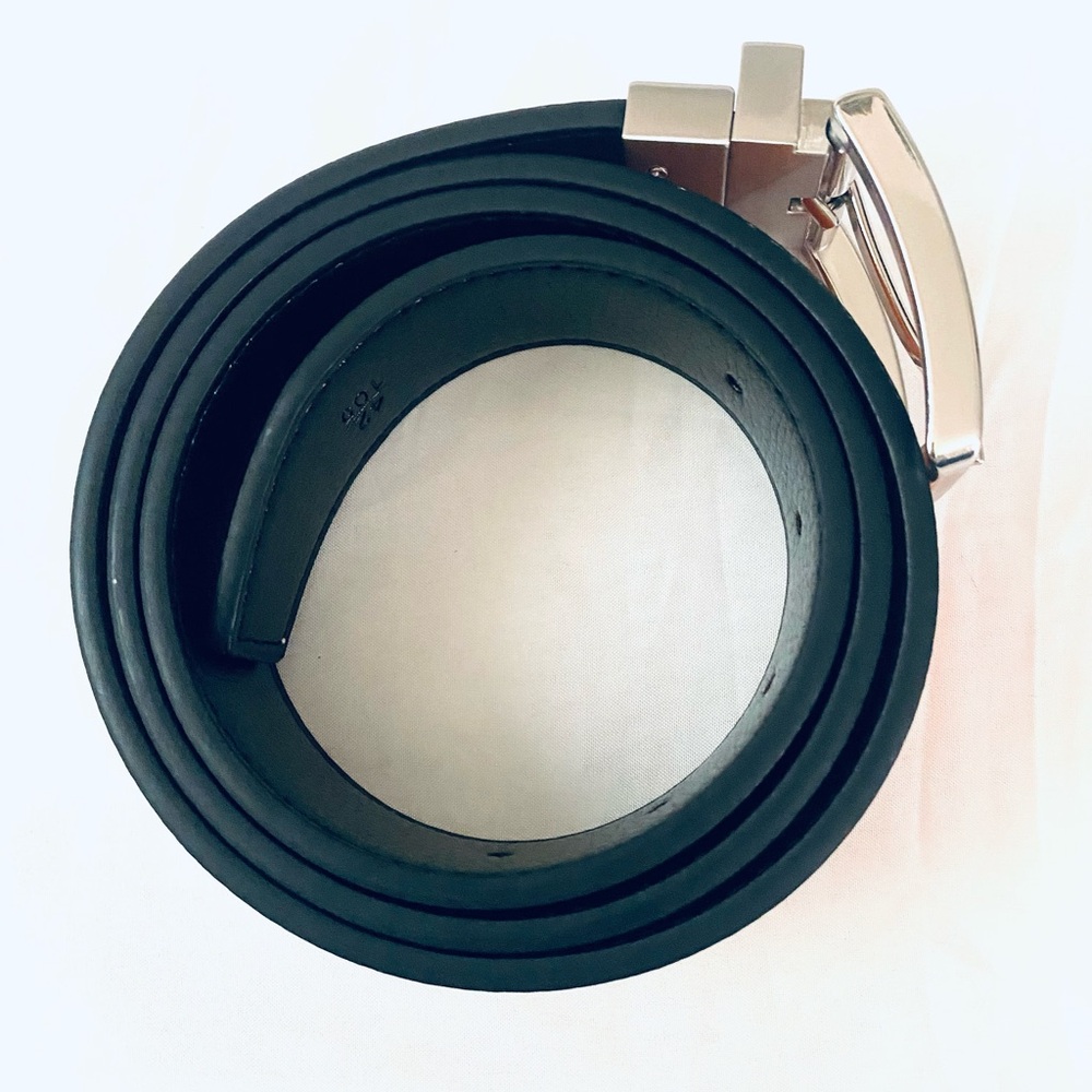 Steve Madden Black Belt with Silver Buckle New Long Inch 41/ 1/2”